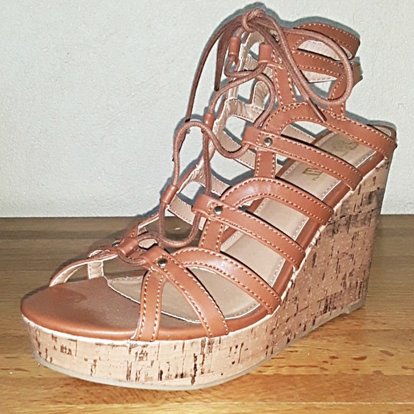 Brash Shoes - NWT! BRASH Brown Wedge Sandals